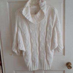 Ivory three quarter sleeve sweater